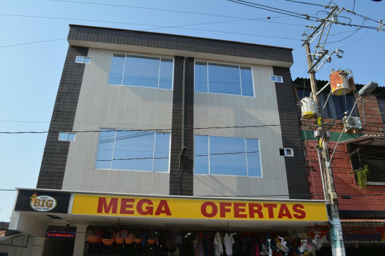 Hotel Big New York Carepa Екстер'єр фото
